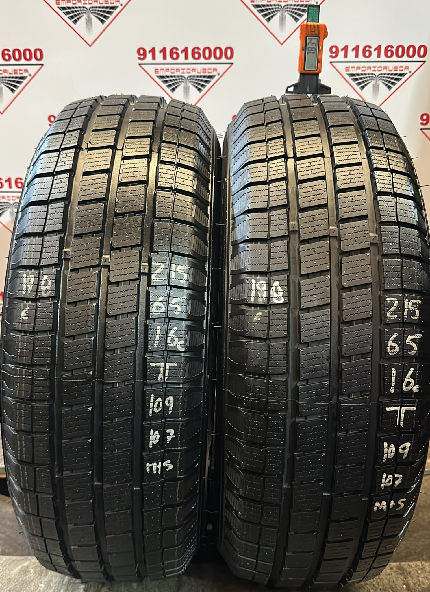 TRIANGLE  USADO PREMIUM M+S 215/65 R16C 109/107 T